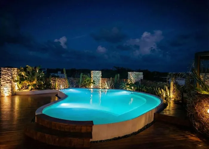 Villa Fantastic 6br Luxury Penthouse 12ppl Rooftop Pool & Bathtub *